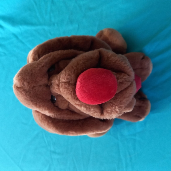 Wrinkles stuffed dog - Picture 2 of 7